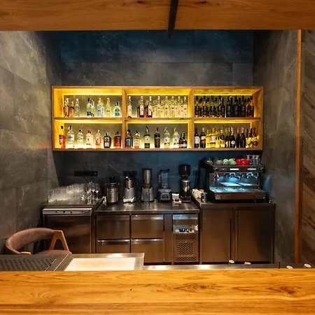 A By Apartel Hotel 4*