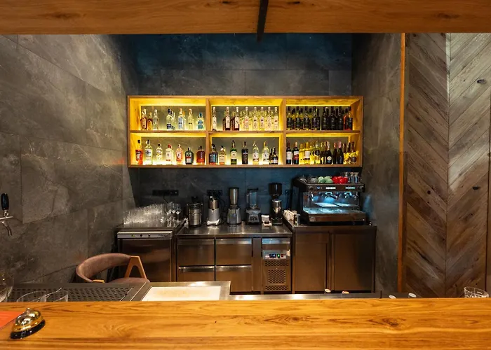 A By Apartel 酒店 4*