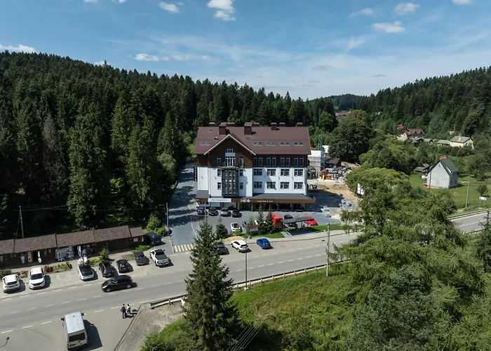 A By Apartel 酒店 Skhidnytsia