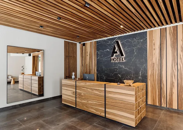A By Apartel 酒店