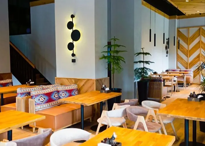酒店 A By Apartel Skhidnytsia
