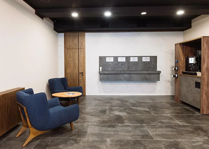 A By Apartel 酒店