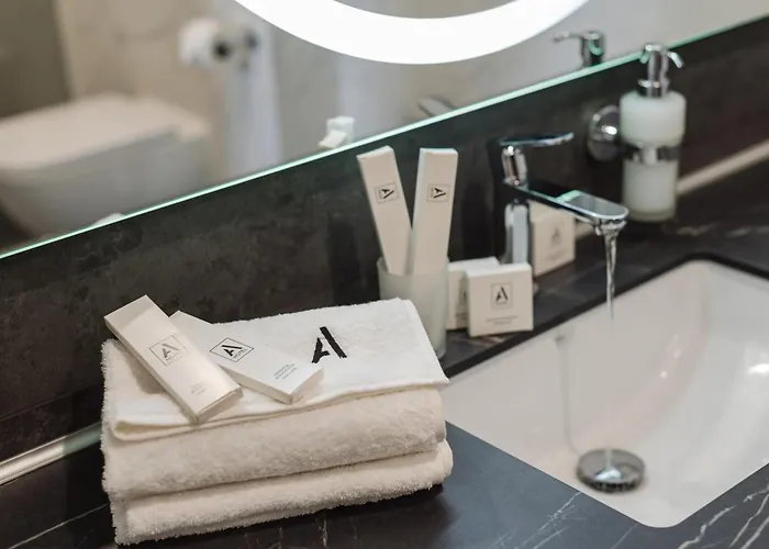 A By Apartel 酒店 Skhidnytsia