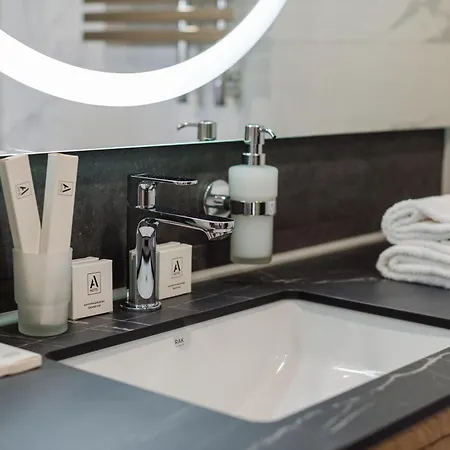 A By Apartel Skhidnytsia