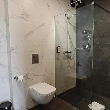 A By Apartel Hotel 4*