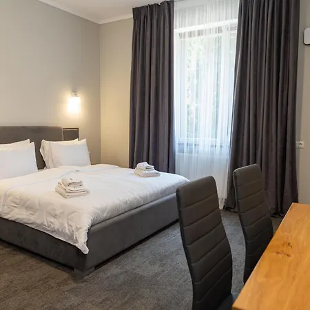 A By Apartel 4*